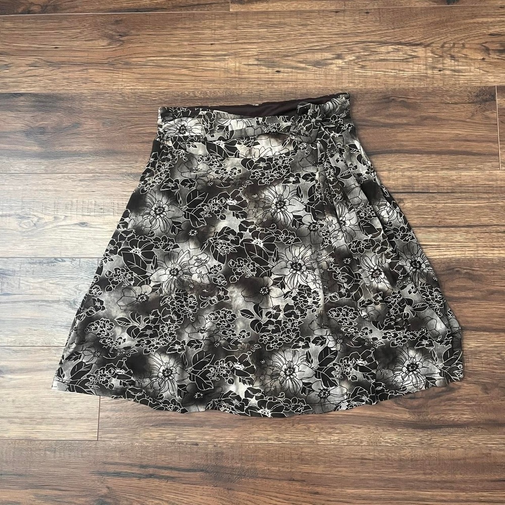 RW & CO Y2K‎ Brown Tan Floral Aline Skirt Flowy Women M Boho Whimsygoth Coquette